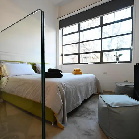 Bed & Breakfast Loft 19