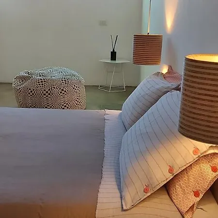 Loft 19 Bed & Breakfast *