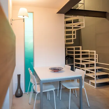 Bed & Breakfast Loft 19