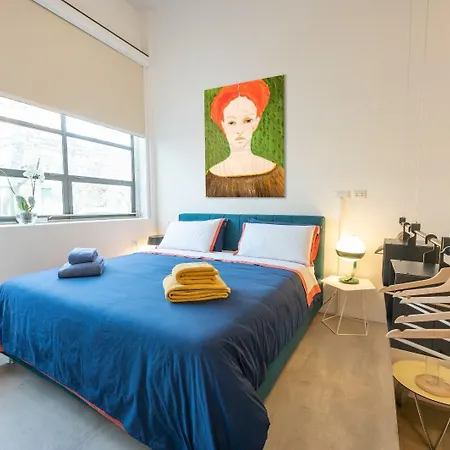 Loft 19 4* Turin