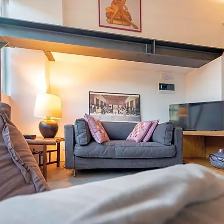 Loft 19