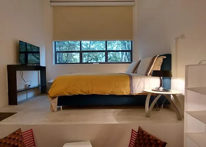 Loft 19 Bed & Breakfast