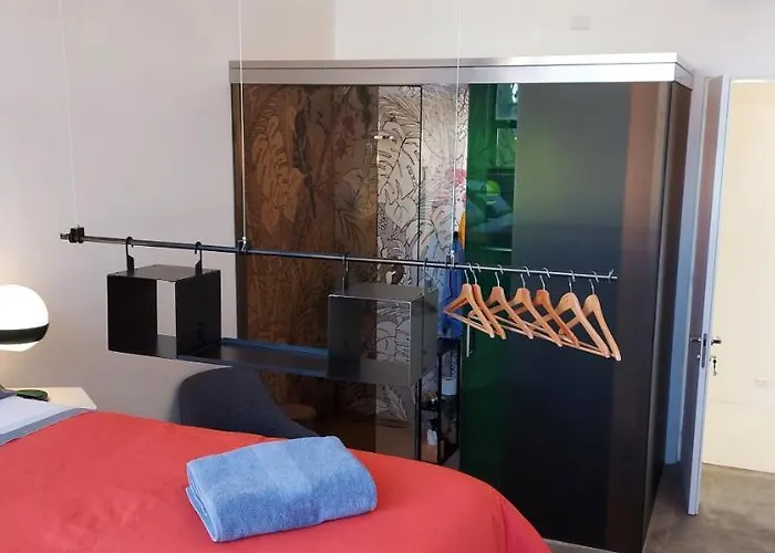 Loft 19 Bed & Breakfast
