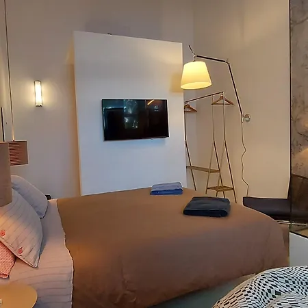 Loft 19 4*