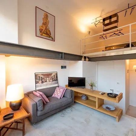 Loft 19